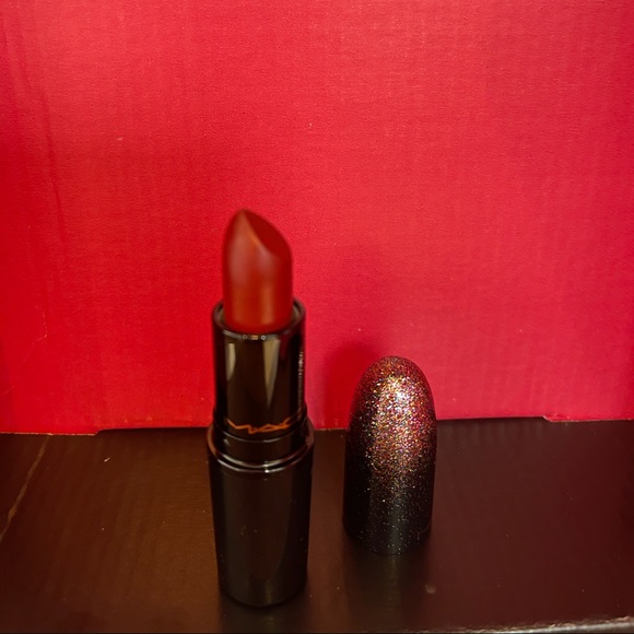 MAC dubonnet lipstick - Picture 2 of 3